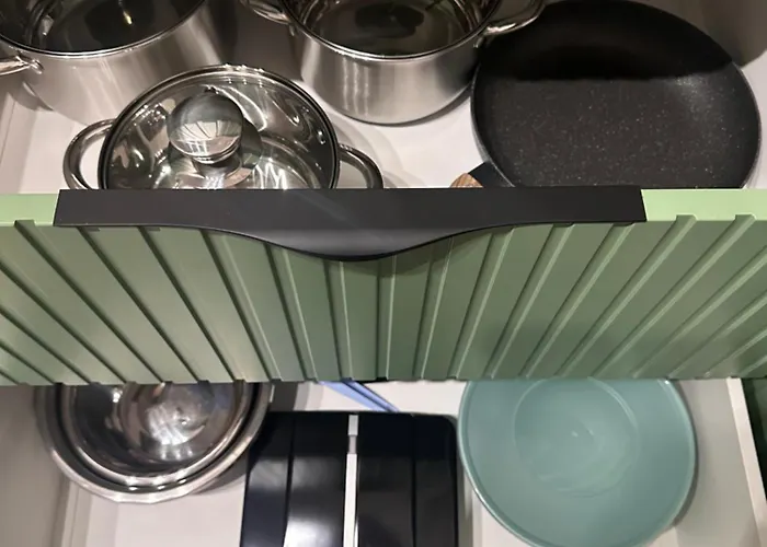 Z Ogrodem - Paderewskiego 22