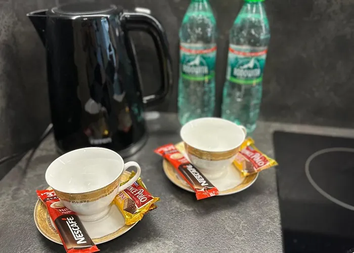 Z Ogrodem - Paderewskiego 22